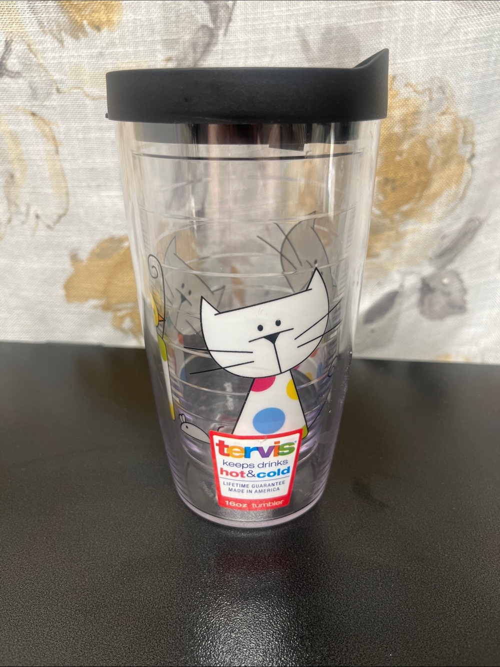 NWT tervis Cat Dot-Pattern 16oz Tumbler with Black Lid